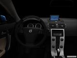  Centered wide dash shot photo